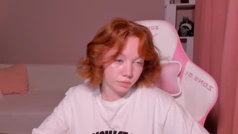 honeyautumn online show from 01.25.25