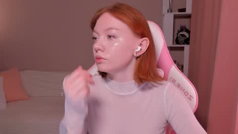 honeyautumn online show from 02.21.25