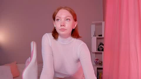 honeyautumn online show from 02.23.25