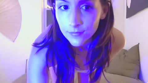 Snapshot of honeybbxx chatting on 05.14.26 honeybbxx online show from 05.14.26