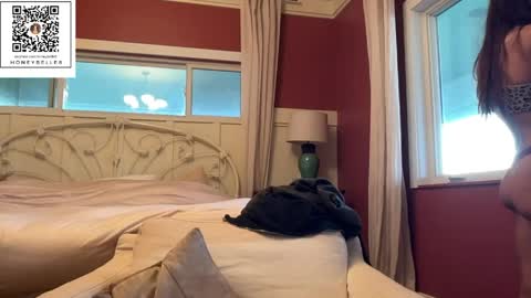 belle brunette online show from 06.04.26