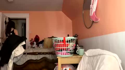 HoneyDrippinBunny online show from 03.09.26