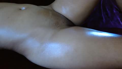 Snapshot of honeygoldenbaddie24 chatting on 09.18.25 honeygoldenbaddie24 online show from 09.18.25