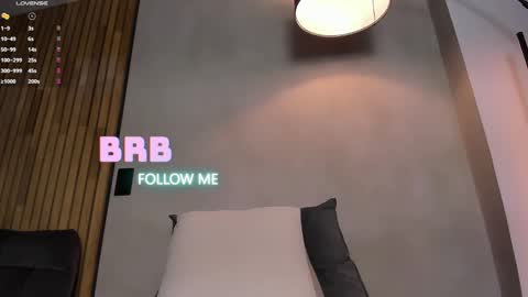 Sofia independent model online show from 02.28.25