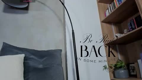 Sofia independent model online show from 09.18.25