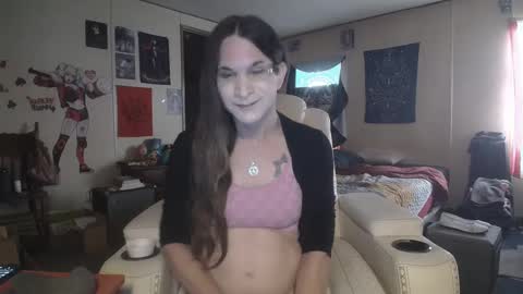 Snapshot of honeylovelace777 chatting on 01.21.25 Heather Lovelace online show from 01.21.25