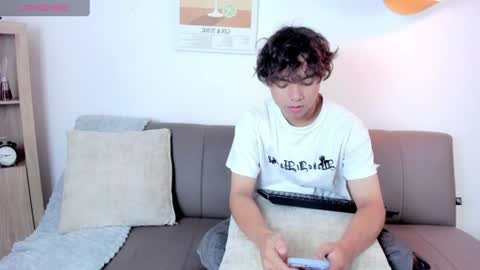 Snapshot of honeymoon_sariel chatting on 06.19.26 honeymoon_sariel online show from 06.19.26