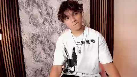 Snapshot of honeymoon_sariel chatting on 06.24.26 honeymoon_sariel online show from 06.24.26