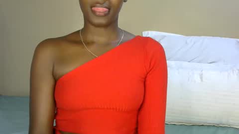 Snapshot of honeypie78 chatting on 12.03.25 Becky online show from 12.03.25