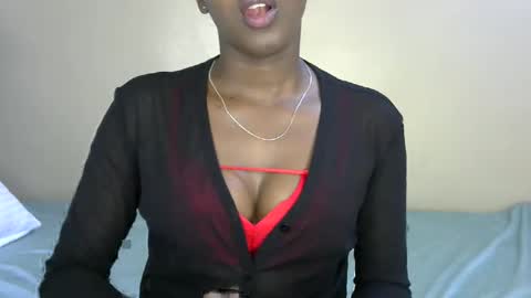 Snapshot of honeypie78 chatting on 12.14.25 Becky online show from 12.14.25