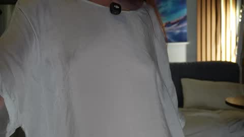 Noelle online show from 10.10.25