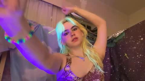 Emi Rose online show from 06.20.26
