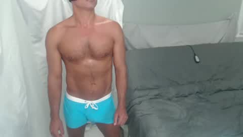 Hooded Devil online show from 09.20.25