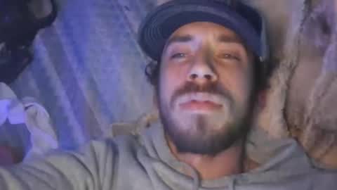 Snapshot of hook022812 chatting on 11.14.25 CapnHook online show from 11.14.25