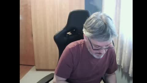horndoggy online show from 02.14.25