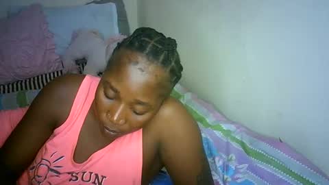 Snapshot of hornny4amani chatting on 02.01.25 AMANI online show from 02.01.25