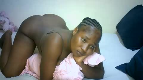 Snapshot of hornny4amani chatting on 02.19.25 AMANI online show from 02.19.25