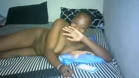 Snapshot of hornny4amani chatting on 03.04.25 AMANI online show from 03.04.25