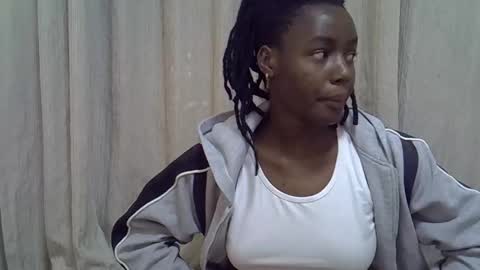 Snapshot of horny_baddie18 chatting on 02.06.26 Leila online show from 02.06.26