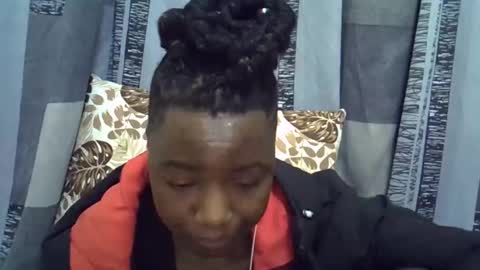 Snapshot of horny_baddie18 chatting on 04.05.26 Leila online show from 04.05.26