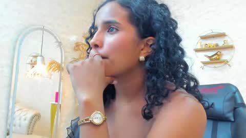 Horny Curls  online show from 06.25.26