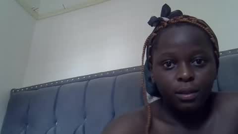 horny_ebony546069 online show from 12.31.24