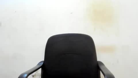 Snapshot of horny_ebonygirl chatting on 10.12.25 Horny ebonygirl online show from 10.12.25