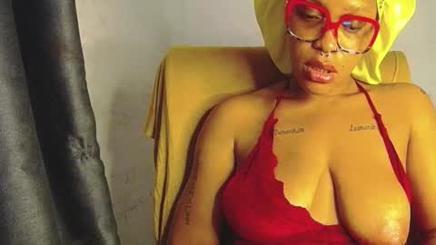 horny_ebonygirl_ online show from 03.22.26