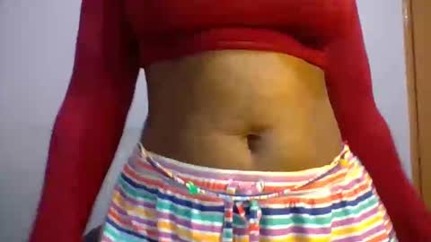 Snapshot of horny_hearts chatting on 05.19.26 phanice online show from 05.19.26