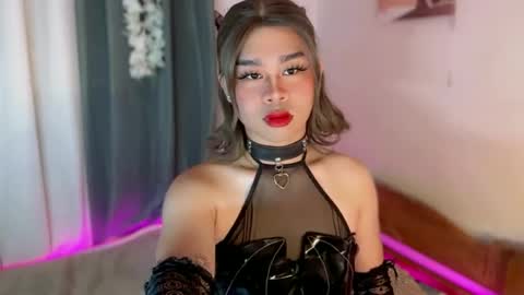Snapshot of horny_honeyx chatting on 07.06.26 horny_honeyx online show from 07.06.26