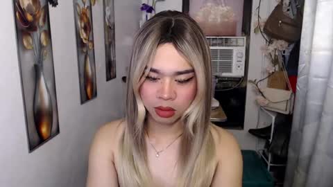 Snapshot of horny_honeyx chatting on 07.29.26 horny_honeyx online show from 07.29.26