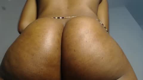 Snapshot of horny_iris chatting on 05.22.26 Iris online show from 05.22.26
