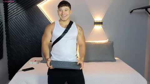 horny_nick18 online show from 02.09.26