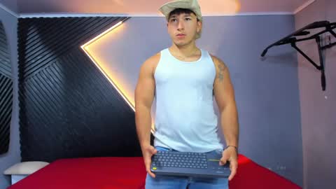 horny_nick18 online show from 06.05.26