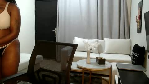 horny_princcess online show from 04.03.26