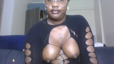 Snapshot of horny_sexxy_babe chatting on 05.19.26 Lucy online show from 05.19.26