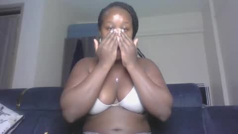 Snapshot of horny_sexxy_babe chatting on 06.29.26 Lucy online show from 06.29.26