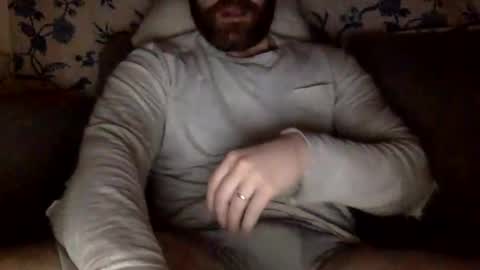 Snapshot of horny_thick_cock chatting on 01.21.25 horny_thick_cock online show from 01.21.25