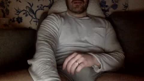 Snapshot of horny_thick_cock chatting on 01.28.25 horny_thick_cock online show from 01.28.25