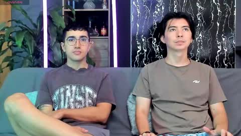 Snapshot of horny_twinks_guys chatting on 05.04.26 Alex and Camilo online show from 05.04.26