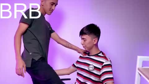 Snapshot of horny_twinks_guys chatting on 07.19.26 Alex and Camilo online show from 07.19.26