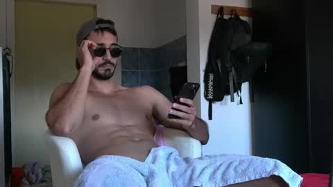 hornyasfuckk33 online show from 06.04.26