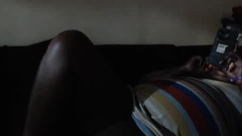 Snapshot of hornybigtitts chatting on 01.10.25 monica zain online show from 01.10.25