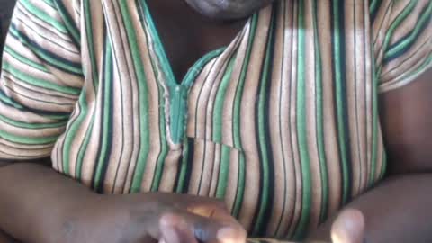 Snapshot of hornybigtitts chatting on 01.20.25 monica zain online show from 01.20.25