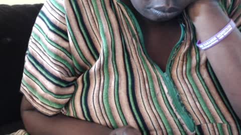 Snapshot of hornybigtitts chatting on 02.11.25 monica zain online show from 02.11.25