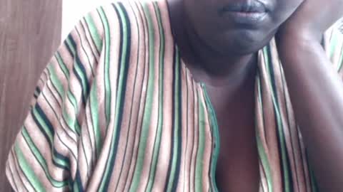 Snapshot of hornybigtitts chatting on 07.18.26 monica zain online show from 07.18.26