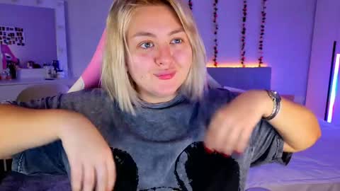 HornyCakee online show from 04.09.26