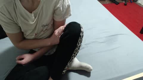 Snapshot of hornycouple21x chatting on 12.24.24 HornyCouple89 online show from 12.24.24