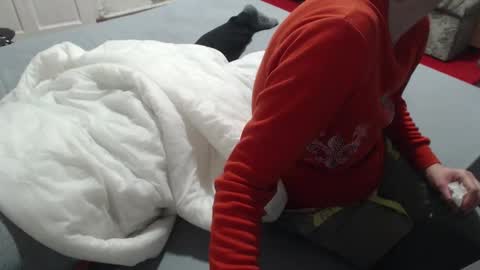 Snapshot of hornycouple21x chatting on 10.20.25 HornyCouple89 online show from 10.20.25