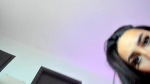 Emma online show from 12.11.24